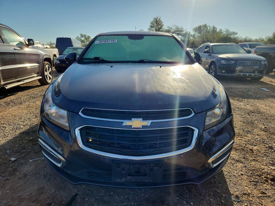 70765716 :رقم المزاد ، 1G1PE5SB0F7281222 vin ، 2015 Chevrolet Cruze مزاد بيع