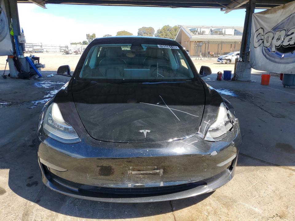 Продажа на аукционе авто 2022 Tesla Model 3, vin: 5YJ3E1EB2NF260004, номер лота: 70528116