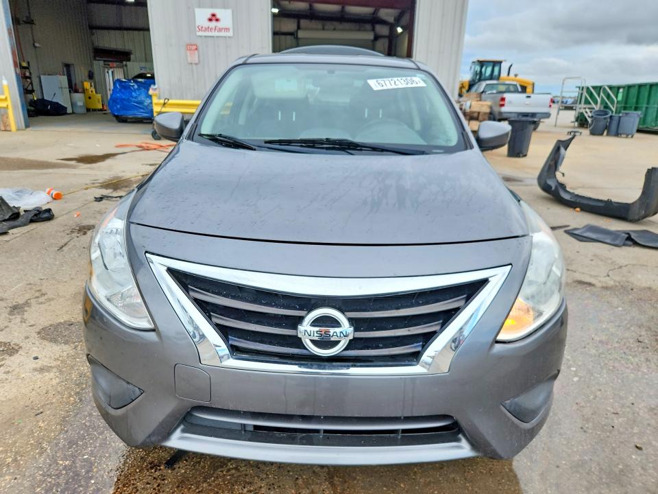 67721306 :رقم المزاد ، 3N1CN7AP9KL853105 vin ، 2019 Nissan Versa مزاد بيع