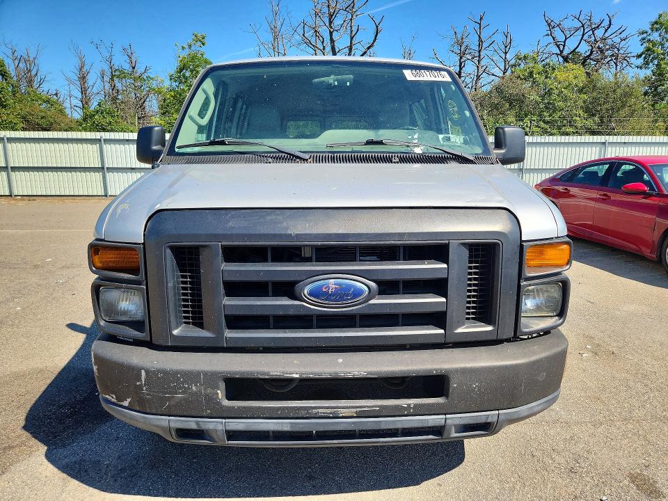 68017076 :رقم المزاد ، 1FBNE3BL1CDB32640 vin ، 2012 Ford Econoline مزاد بيع