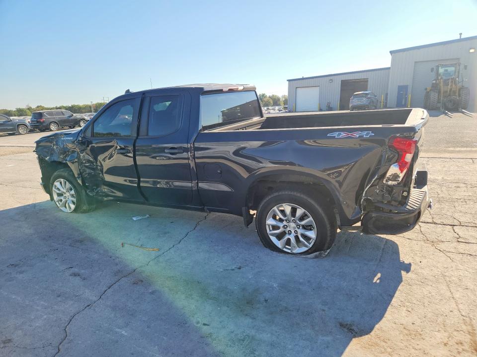 63728396 :رقم المزاد ، 1GCRDBEK5PZ282207 vin ، 2023 Chevrolet Silverado مزاد بيع