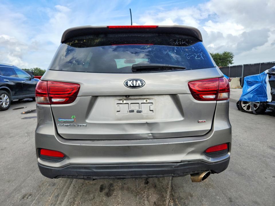 2019 Kia Sorento მანქანა იყიდება აუქციონზე, vin: 5XYPG4A38KG530367, აუქციონის ნომერი: 69568406