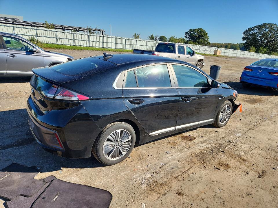 70298506 :رقم المزاد ، KMHC75LD5LU237841 vin ، 2020 Hyundai Ioniq Plug-in Hybrid مزاد بيع