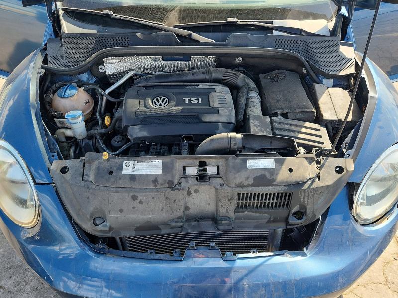 2016 Volkswagen Beetle მანქანა იყიდება აუქციონზე, vin: 3VWJ17AT4GM636220, აუქციონის ნომერი: 68577626
