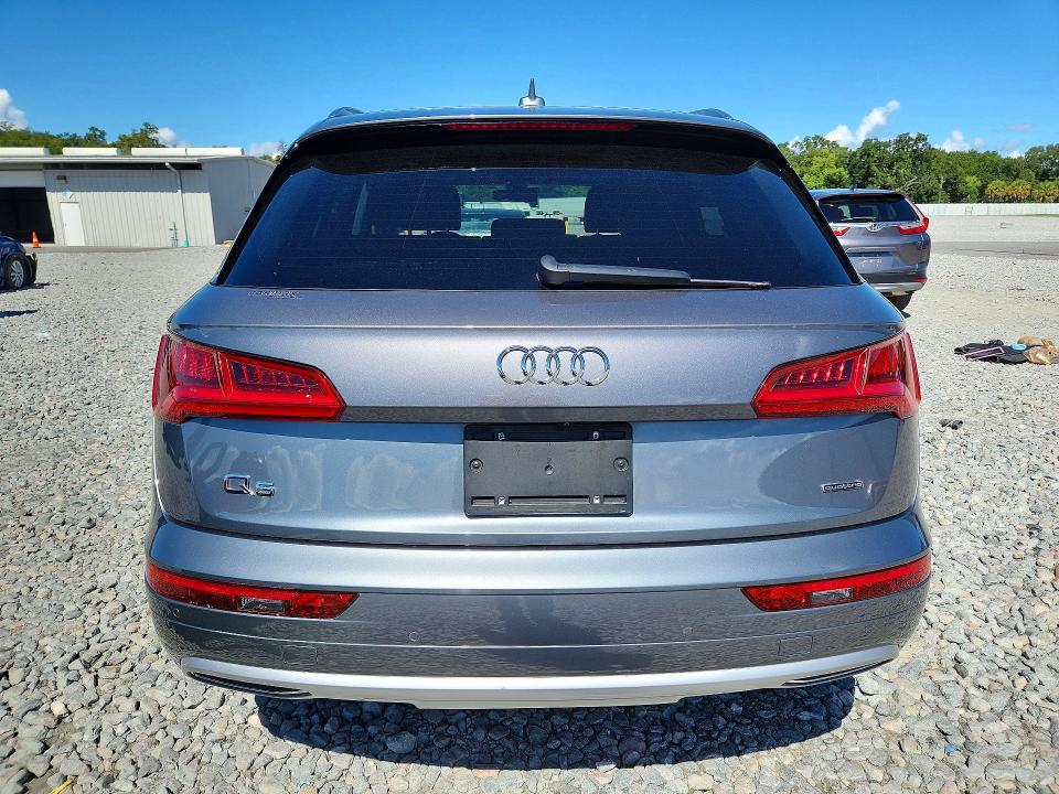 67820886 :رقم المزاد ، WA1BNAFY6L2007714 vin ، 2020 Audi Q5 مزاد بيع
