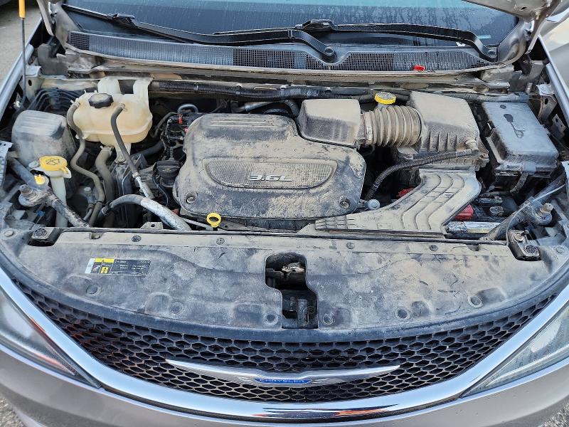 70444806 :رقم المزاد ، 2C4RC1BG2KR537654 vin ، 2019 Chrysler Pacifica مزاد بيع