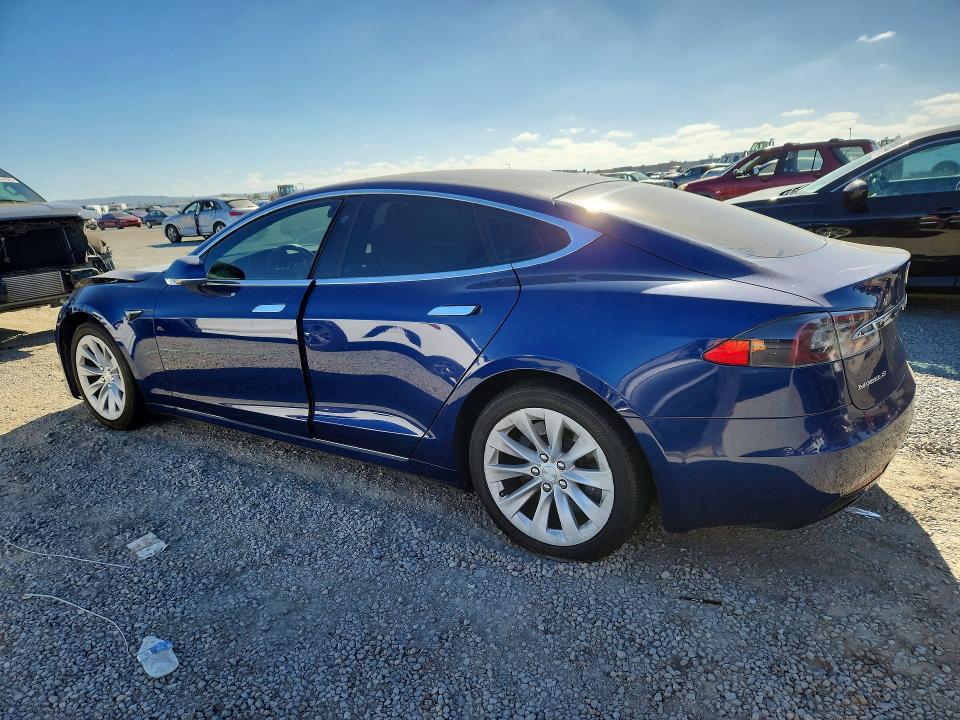 Продаж на аукціоні авто 2018 Tesla Model S, vin: 5YJSA1E29JF246165, номер лоту: 67906366