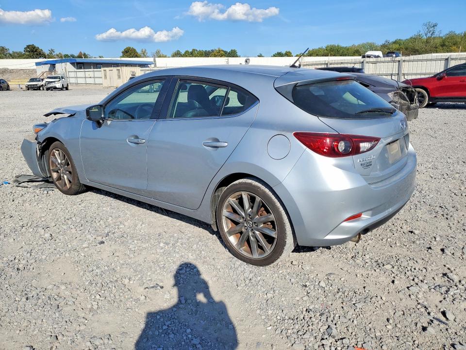 2018 Mazda 3 მანქანა იყიდება აუქციონზე, vin: 3MZBN1L34JM181430, აუქციონის ნომერი: 68304096