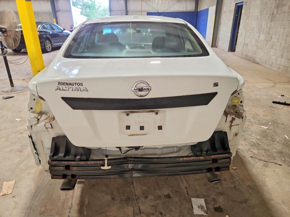 70657816 :رقم المزاد ، 1N4AL3AP3FC255540 vin ، 2015 Nissan Altima مزاد بيع