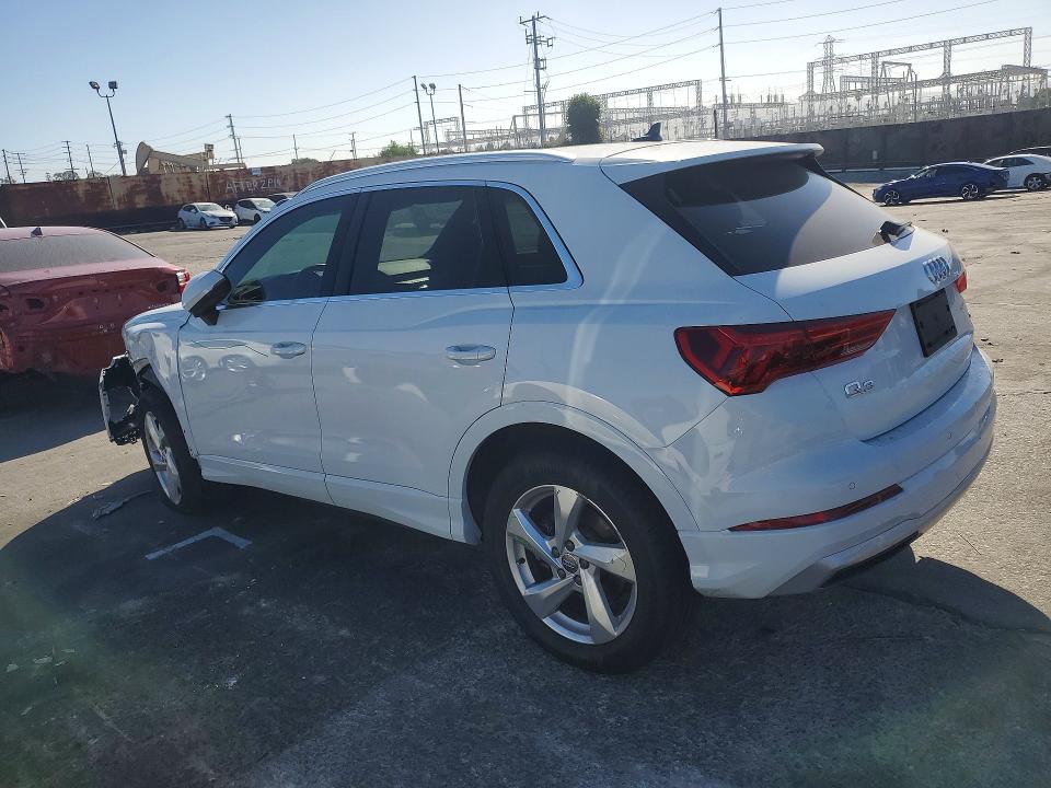 Продаж на аукціоні авто 2020 Audi Q3, vin: WA1BECF39L1067329, номер лоту: 70746516