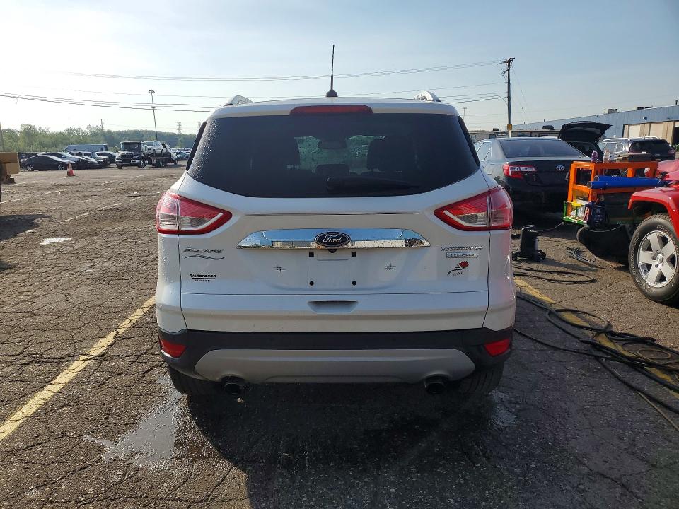 Продаж на аукціоні авто 2016 Ford Escape, vin: 1FMCU0J94GUA38375, номер лоту: 67426156
