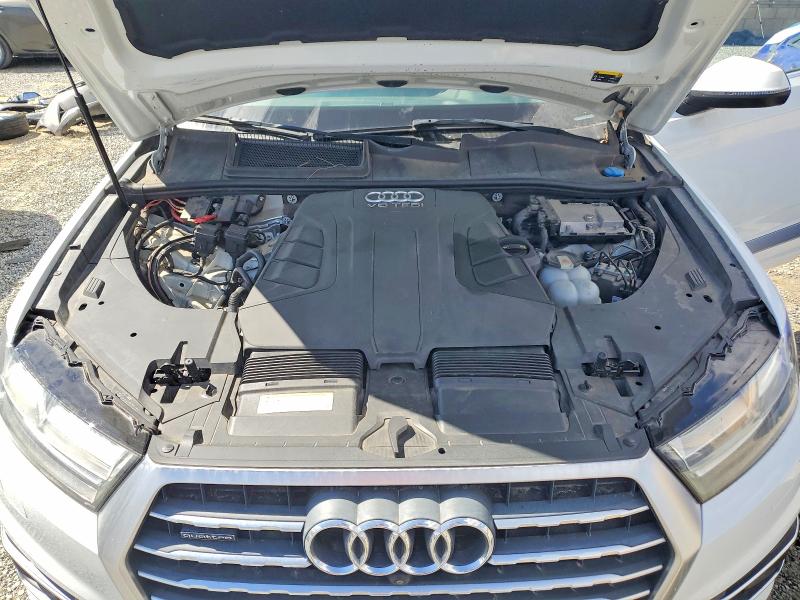 Продаж на аукціоні авто 2018 Audi Q7, vin: WA1LAAF71JD044663, номер лоту: 71070626