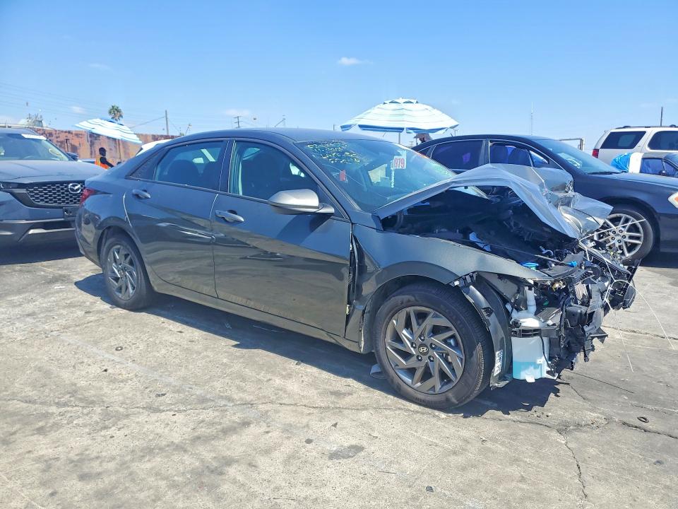 69329506 :رقم المزاد ، KMHLM4DJ8TU184138 vin ، 2026 Hyundai Elantra Hybrid مزاد بيع