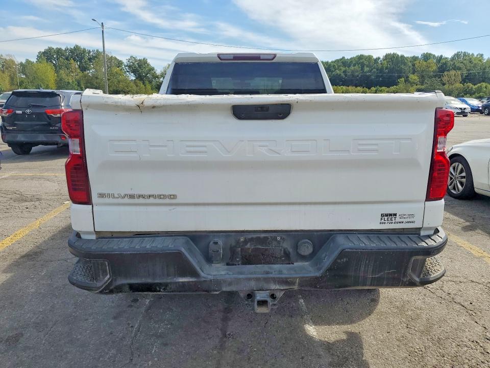 Продаж на аукціоні авто 2019 Chevrolet Silverado, vin: 1GCRWAEF8KZ199628, номер лоту: 71364666