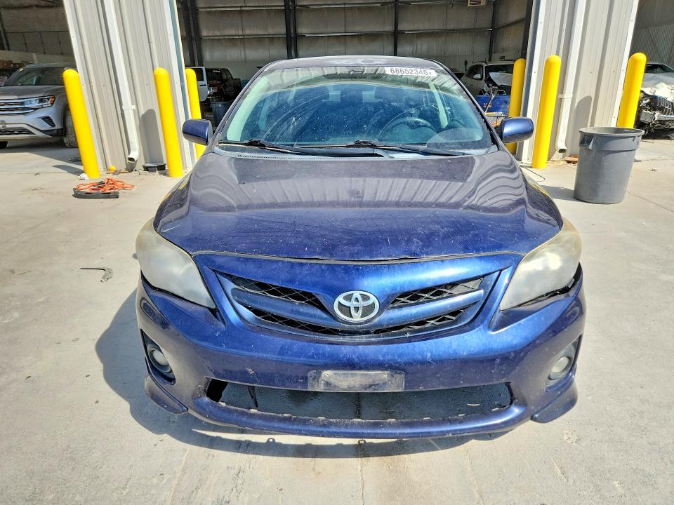 2011 Toyota Corolla მანქანა იყიდება აუქციონზე, vin: 2T1BU4EE1BC717993, აუქციონის ნომერი: 68652346