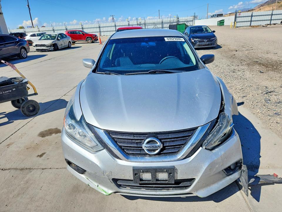 Продаж на аукціоні авто 2017 Nissan Altima, vin: 1N4AL3AP6HC217996, номер лоту: 69929086