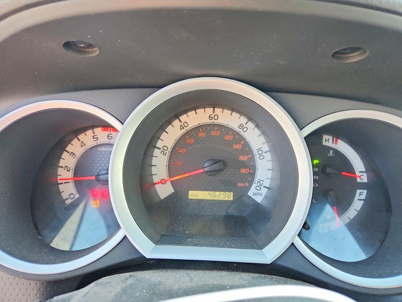 Продаж на аукціоні авто 2015 Toyota Tacoma, vin: 5TFJU4GN1FX082788, номер лоту: 68998446