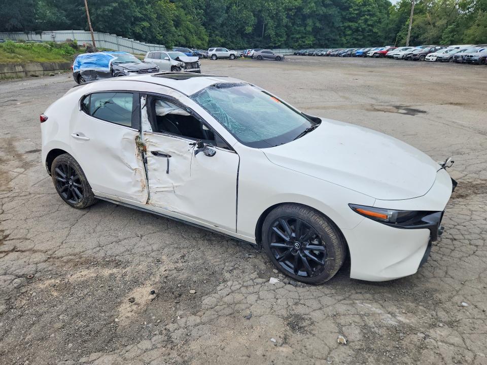 68296326 :رقم المزاد ، JM1BPBMM0P1601099 vin ، 2023 Mazda 3 مزاد بيع