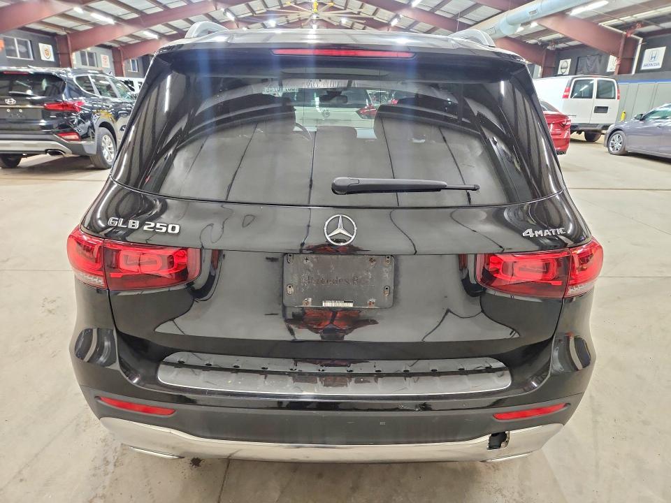 68710746 :رقم المزاد ، W1N4M4HB9LW033429 vin ، 2020 Mercedes-benz Glb مزاد بيع
