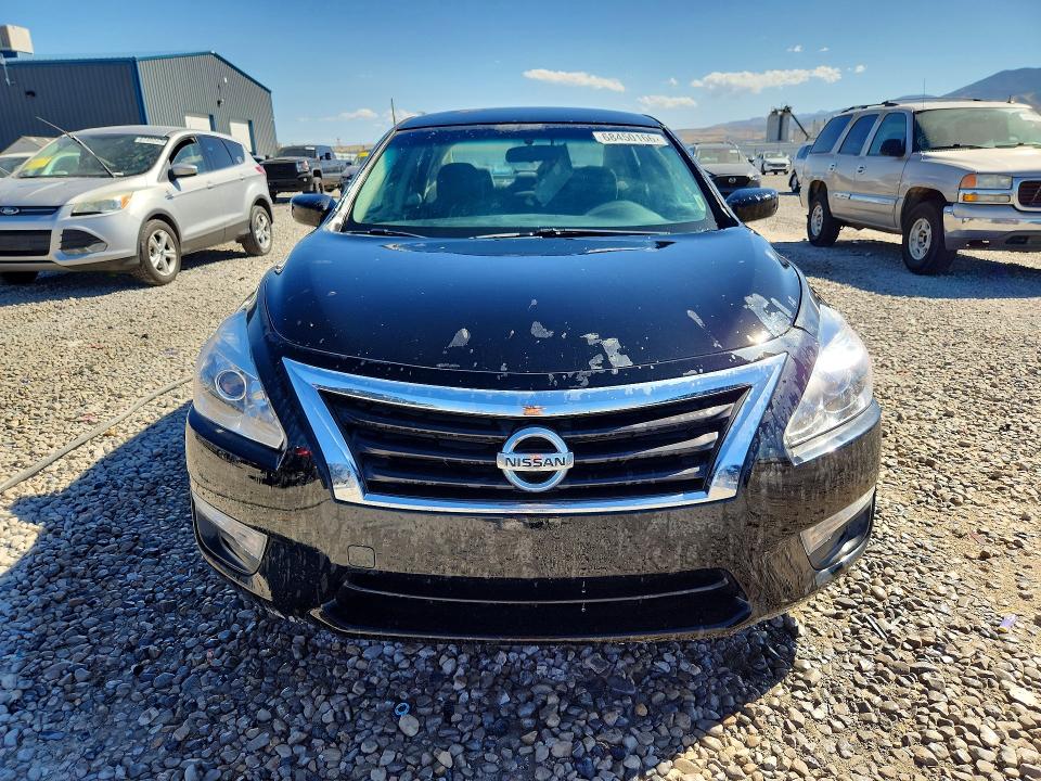 68450166 :رقم المزاد ، 1N4AL3AP0FC111413 vin ، 2015 Nissan Altima مزاد بيع