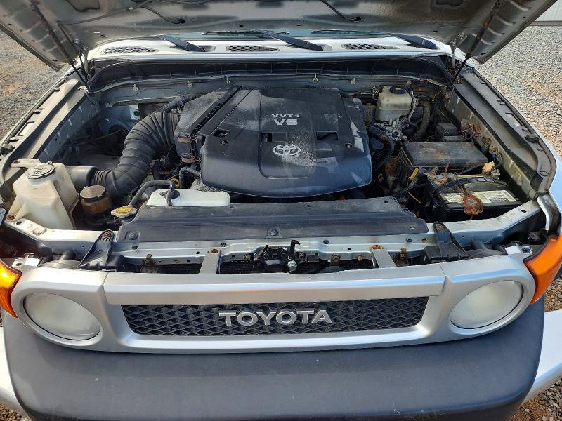 2007 Toyota Fj Cruiser მანქანა იყიდება აუქციონზე, vin: JTEBU11F570055099, აუქციონის ნომერი: 70501466