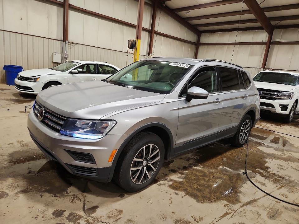 Продажа на аукционе авто 2021 Volkswagen Tiguan, vin: 3VV0B7AX8MM079940, номер лота: 68612396
