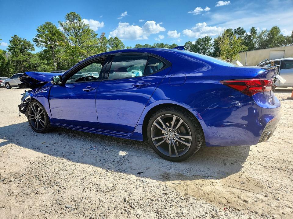 68370716 :رقم المزاد ، 19UUB3F60JA005933 vin ، 2018 Acura Tlx مزاد بيع