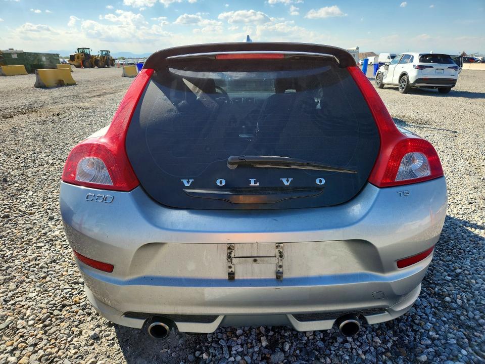 69908466 :رقم المزاد ، YV1672MK4B2198399 vin ، 2011 Volvo C30 مزاد بيع