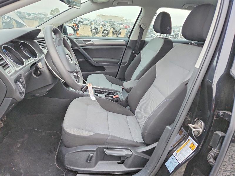 68504736 :رقم المزاد ، WVWKP7AU0GW915422 vin ، 2016 Volkswagen E-golf مزاد بيع