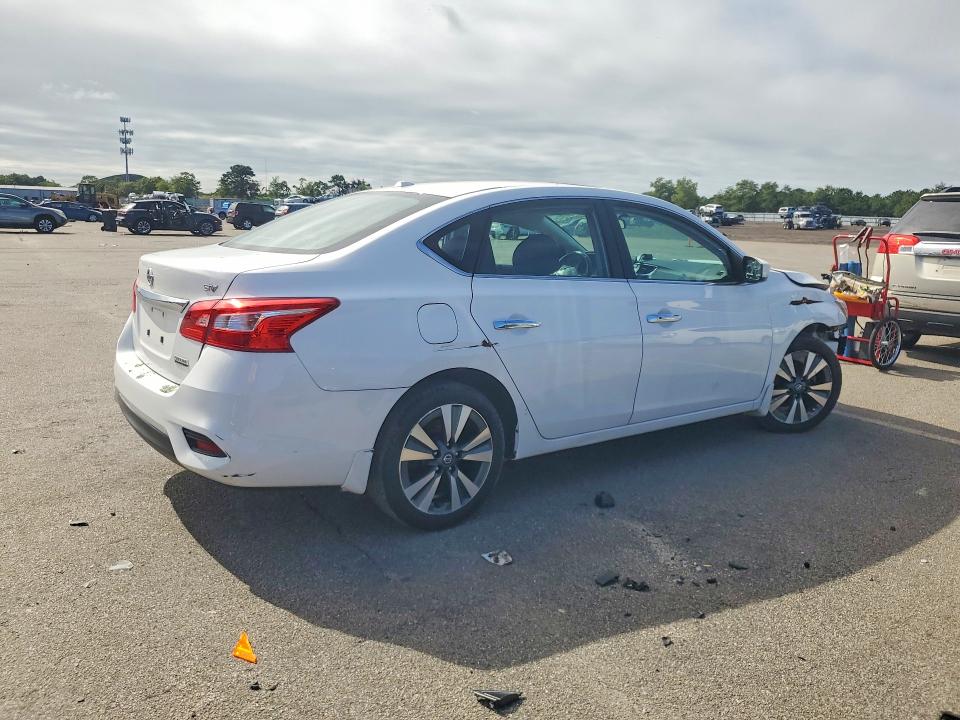 70632606 :رقم المزاد ، 3N1AB7APXKY455100 vin ، 2019 Nissan Sentra مزاد بيع