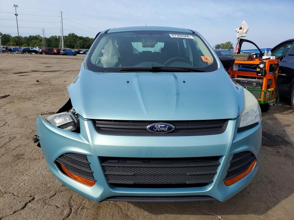 Продажа на аукционе авто 2013 Ford Escape, vin: 1FMCU0F71DUA92333, номер лота: 67366566