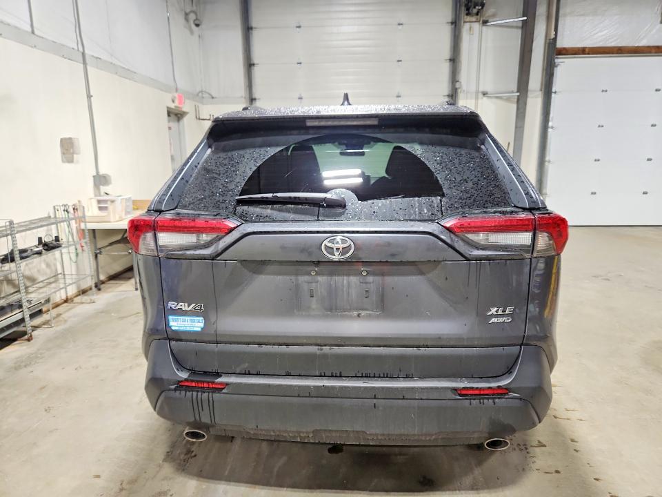 69904226 :رقم المزاد ، 2T3P1RFV8PW374493 vin ، 2023 Toyota Rav4 مزاد بيع