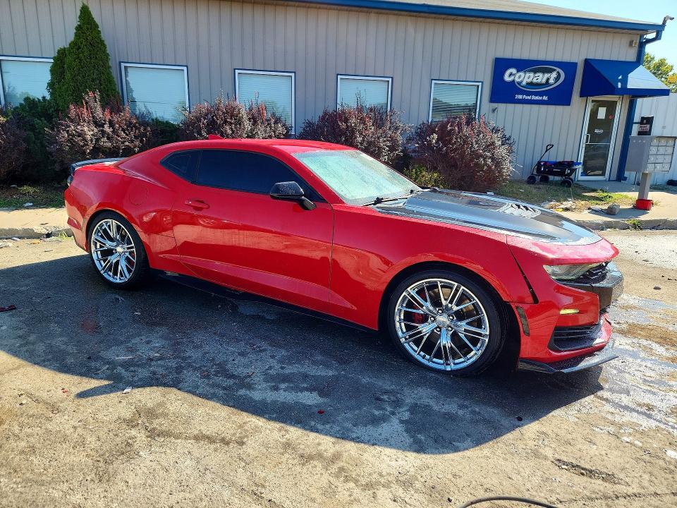 66836626 :رقم المزاد ، 1G1FE1R75K0125864 vin ، 2019 Chevrolet Camaro مزاد بيع