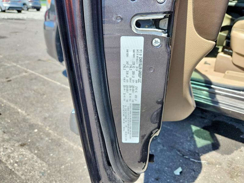 Продажа на аукционе авто 2015 Chrysler Town & Country, vin: 2C4RC1BG1FR596085, номер лота: 68703986
