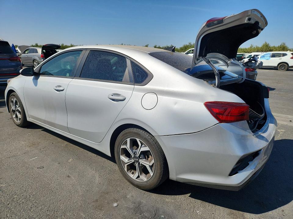 67545336 :رقم المزاد ، 3KPF24AD4KE126692 vin ، 2019 Kia Forte مزاد بيع