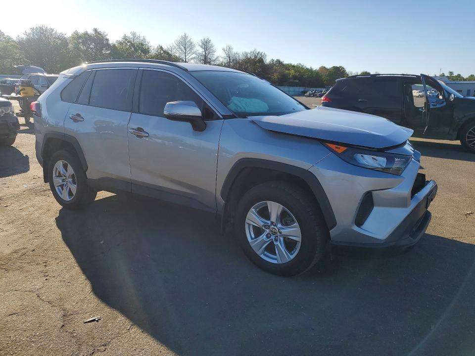 Продажа на аукционе авто 2021 Toyota Rav4, vin: 2T3G1RFV9MC195389, номер лота: 68666136
