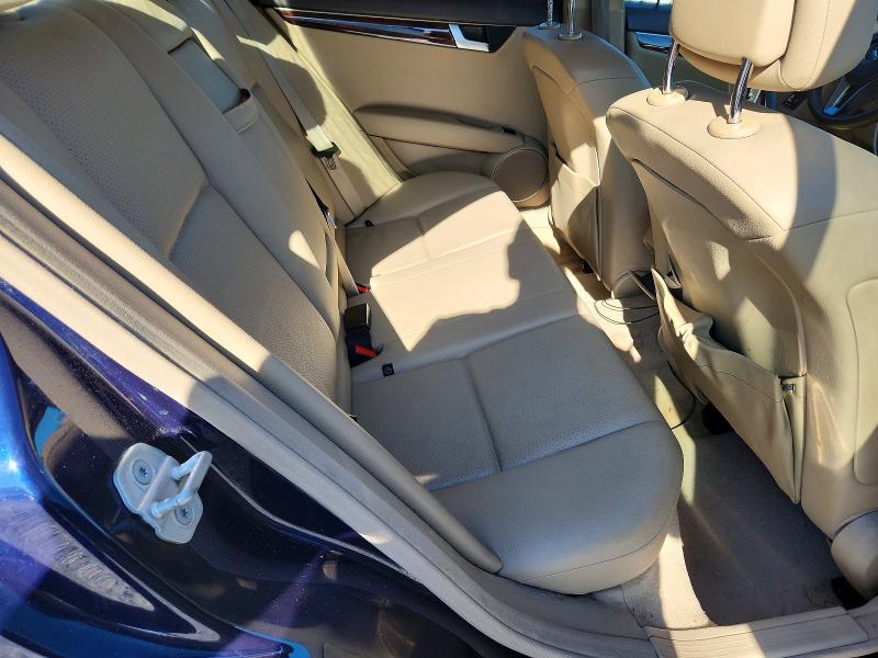 68136346 :رقم المزاد ، WDDGF8AB9DR245592 vin ، 2013 Mercedes-benz C مزاد بيع