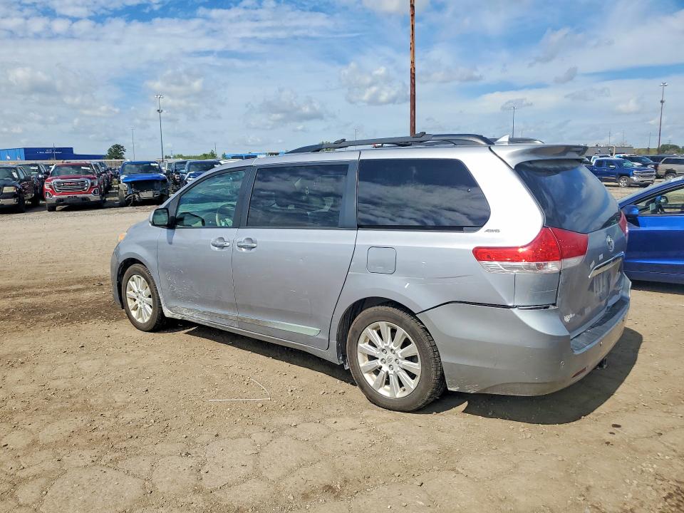 Продаж на аукціоні авто 2011 Toyota Sienna, vin: 5TDDK3DC9BS029482, номер лоту: 68237796