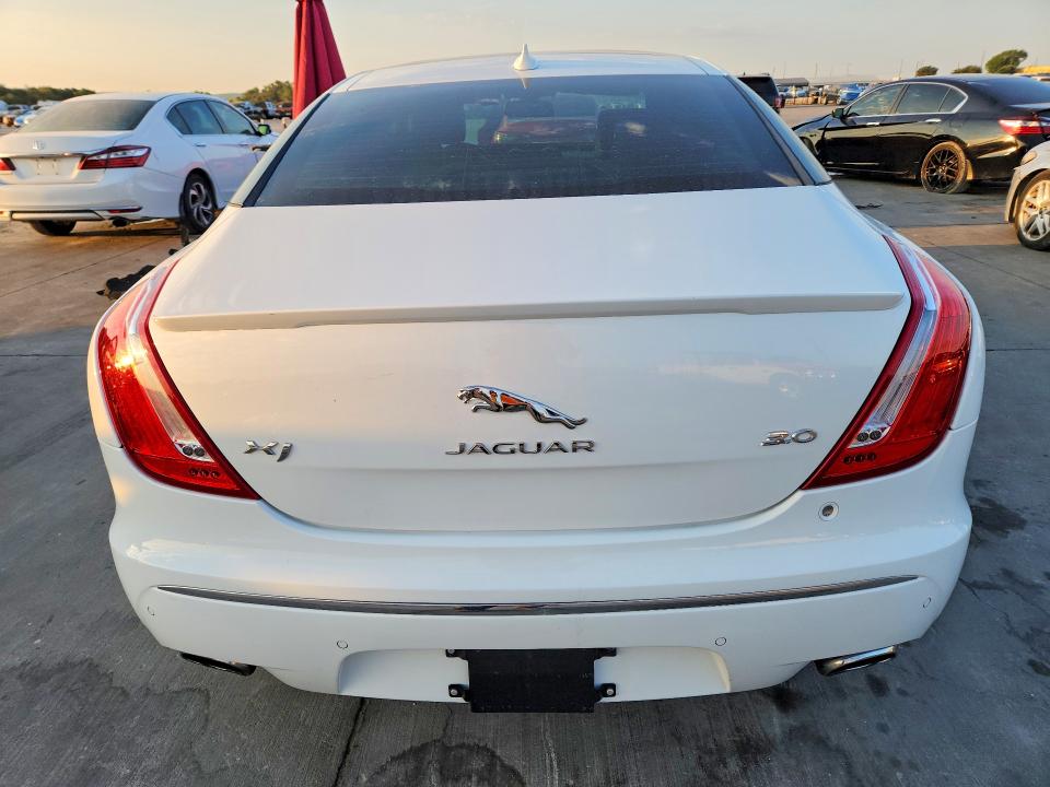 66766816 :رقم المزاد ، SAJWA1CZ8F8V86563 vin ، 2015 Jaguar Xj مزاد بيع