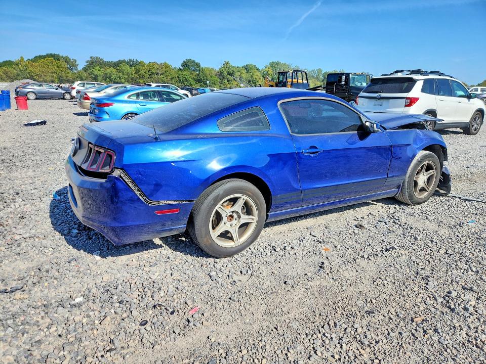 2013 Ford Mustang მანქანა იყიდება აუქციონზე, vin: 1ZVBP8AM7D5207334, აუქციონის ნომერი: 68302876