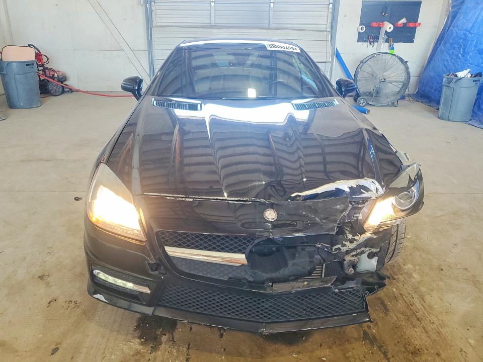 69003246 :رقم المزاد ، WDDPK4HA9FF111087 vin ، 2015 Mercedes-benz Slk مزاد بيع
