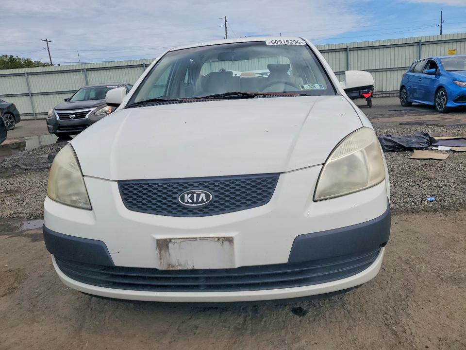 68915296 :رقم المزاد ، KNADE123366156231 vin ، 2006 Kia Rio مزاد بيع