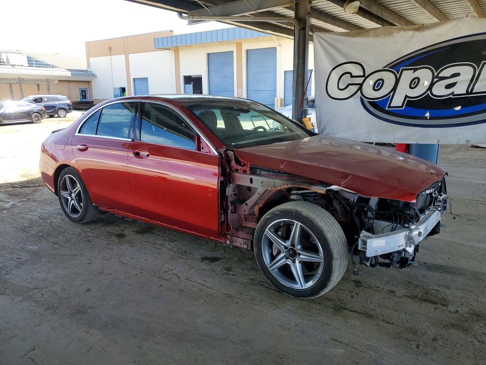 Продажа на аукционе авто 2017 Mercedes-benz E, vin: WDDZF4JB8HA067745, номер лота: 69897546