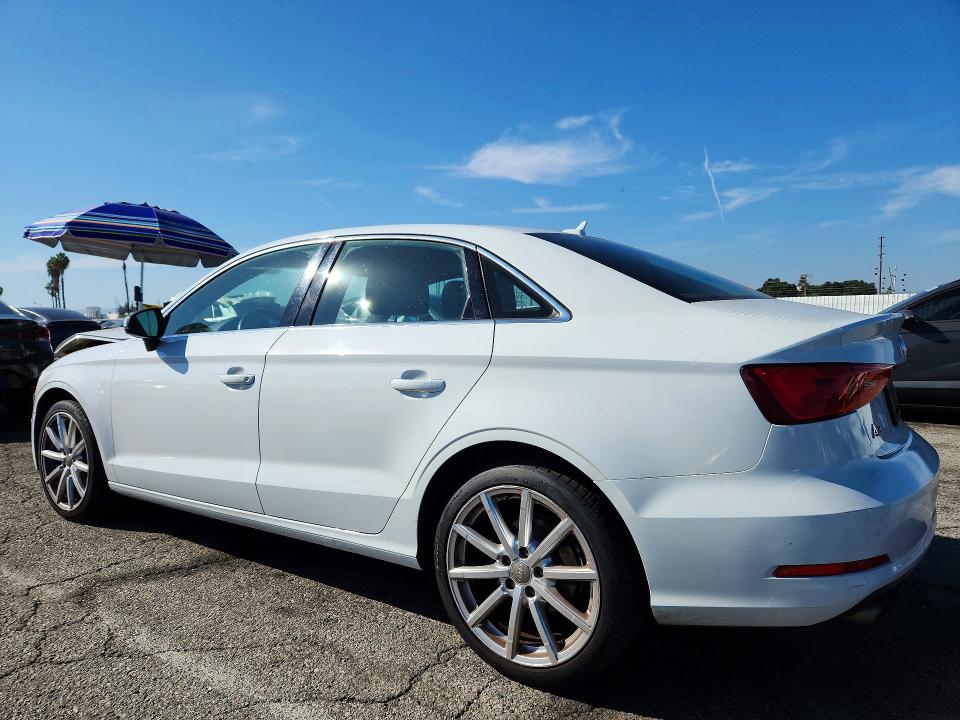 2015 Audi A3 მანქანა იყიდება აუქციონზე, vin: WAUCCGFF7F1019525, აუქციონის ნომერი: 68057026