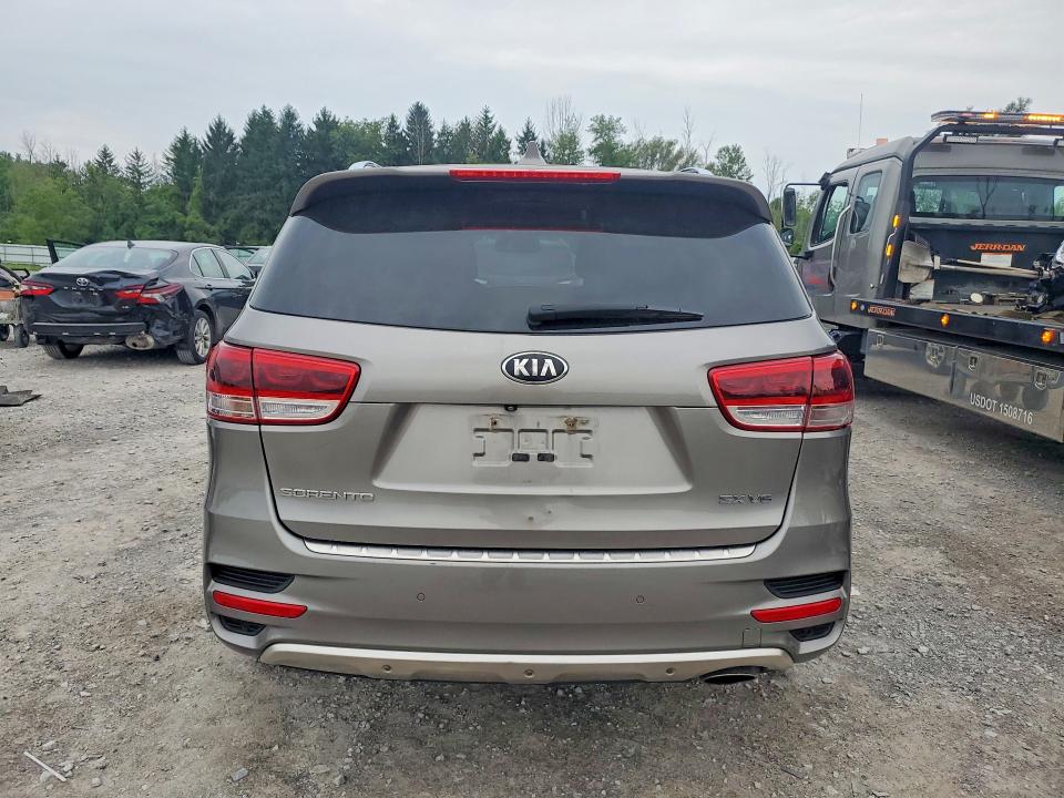 2016 Kia Sorento მანქანა იყიდება აუქციონზე, vin: 5XYPKDA56GG086851, აუქციონის ნომერი: 67519366