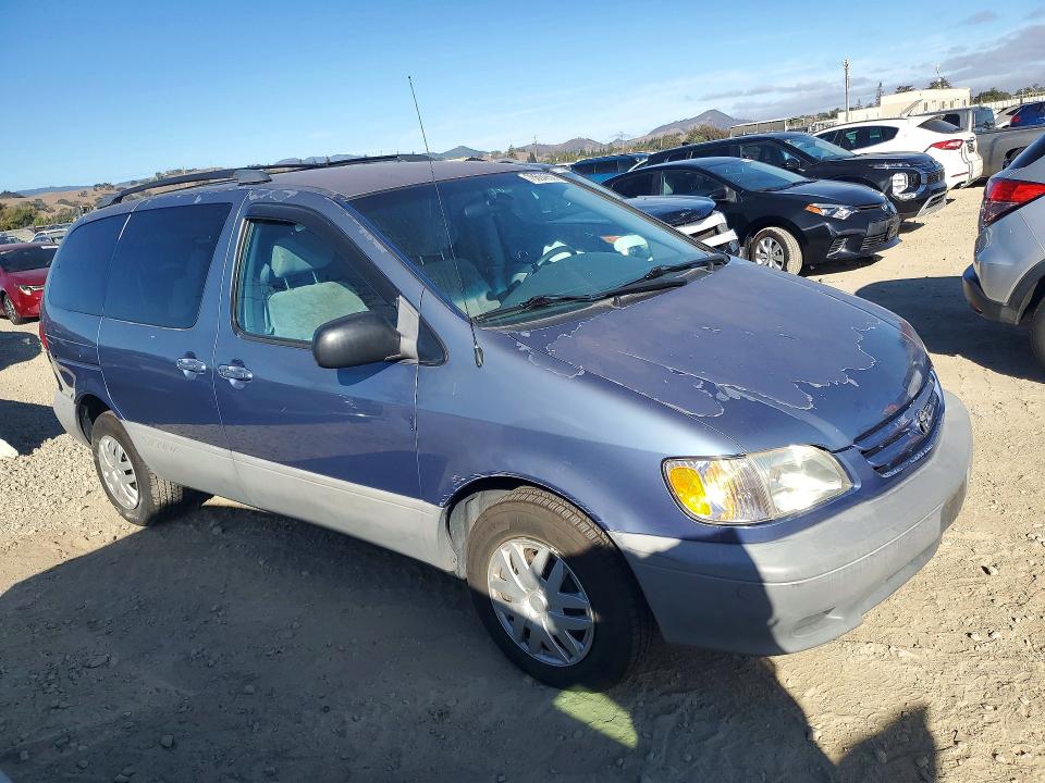 70604856 :رقم المزاد ، 4T3ZF13C81U334145 vin ، 2001 Toyota Sienna مزاد بيع