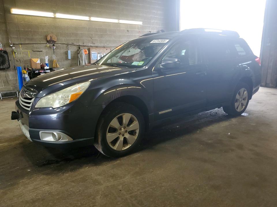 67244906 :رقم المزاد ، 4S4BRBKC3B3421371 vin ، 2011 Subaru Outback مزاد بيع