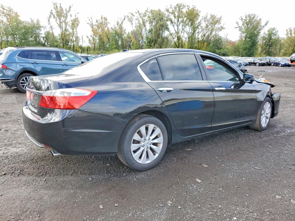 Продаж на аукціоні авто 2013 Honda Accord, vin: 1HGCR2F86DA198466, номер лоту: 70483226