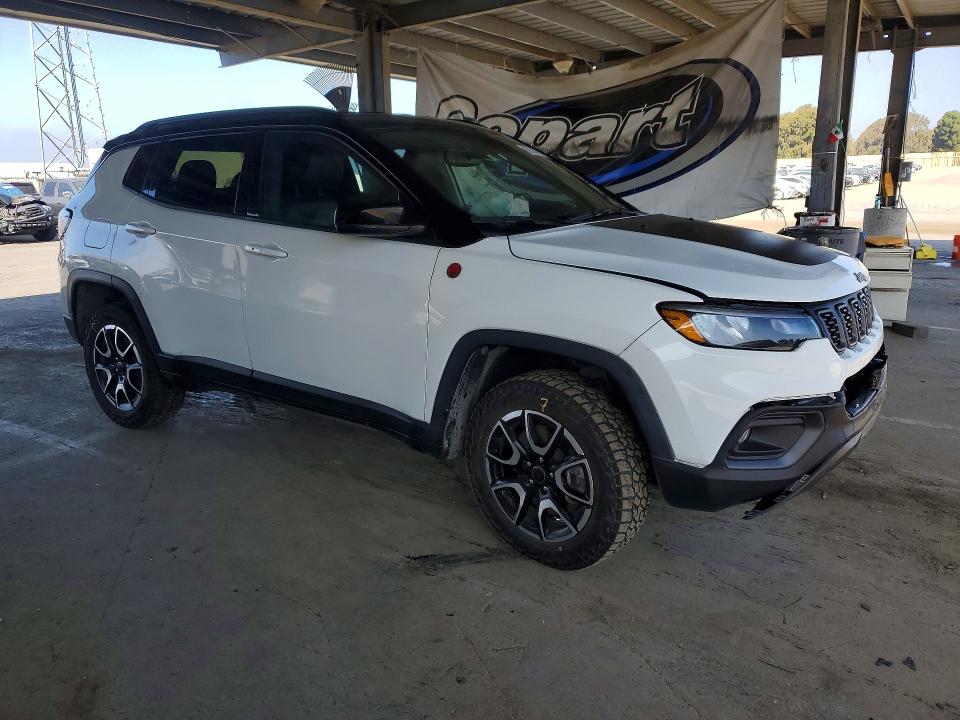 Продажа на аукционе авто 2025 Jeep Compass, vin: 3C4NJDDN6ST565794, номер лота: 70073006