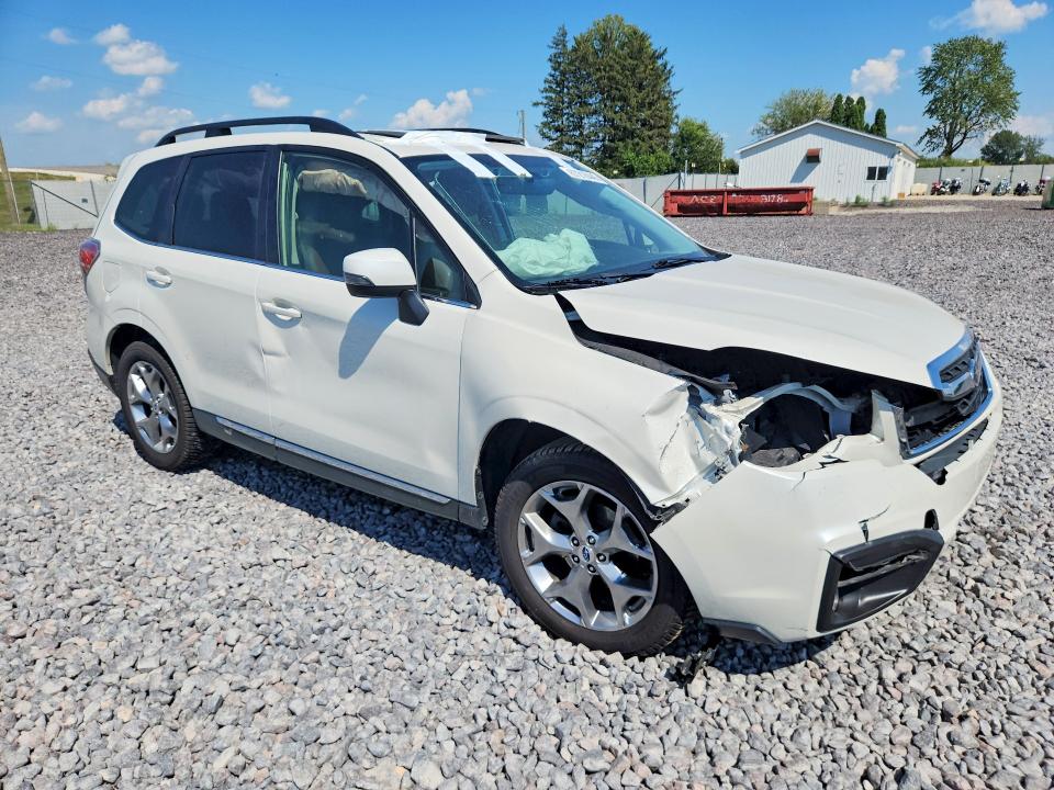 67218446 :رقم المزاد ، JF2SJAWC2HH546598 vin ، 2017 Subaru Forester مزاد بيع